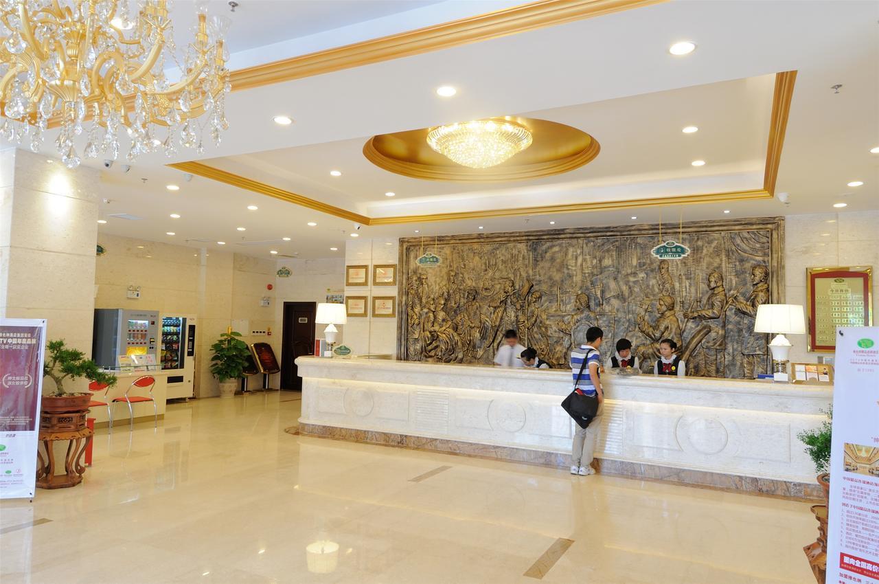 Vienna Hotel Guangzhou Airport Exterior photo