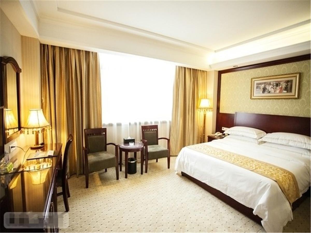 Vienna Hotel Guangzhou Airport Exterior photo